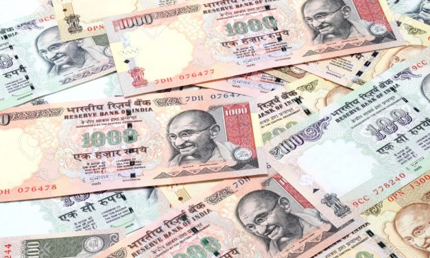 Indian 500 and 1000 rupee currency demonetisation